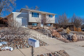 692 Bridger Dr in Colorado Springs, CO - Building Photo - Building Photo