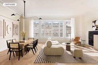 27 E 79th St in New York, NY - Building Photo - Building Photo