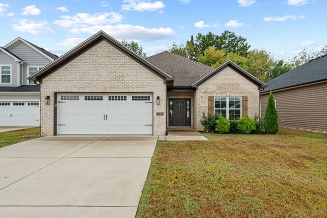 property at 1041 County House Ln