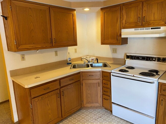 524 S 3rd Ave in Wausau, WI - Building Photo - Building Photo