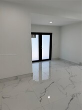 1045 NW 58th Terrace in Miami, FL - Building Photo - Building Photo