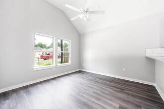 16977 Glenheath St in Montgomery, TX - Building Photo - Building Photo