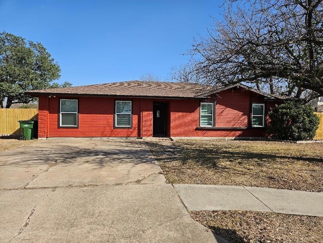 property at 1511 W Mesa Park Dr