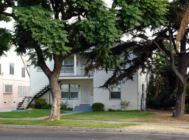 505 W Queen St in Inglewood, CA - Building Photo - Building Photo