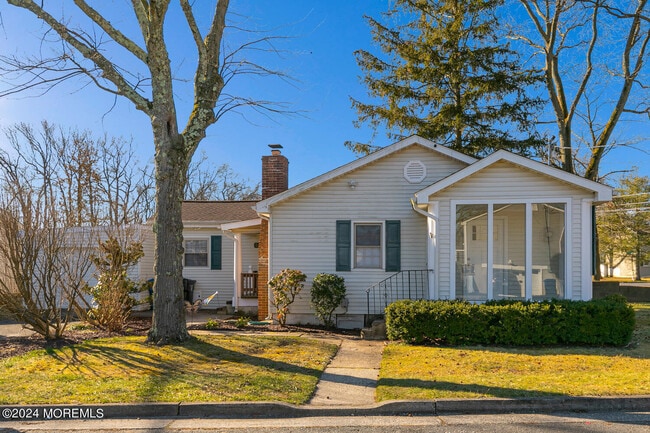 717 Harmony Rd in Middletown, NJ - Building Photo - Building Photo