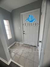 4330 Kentucky St in Gary, IN - Foto de edificio - Building Photo