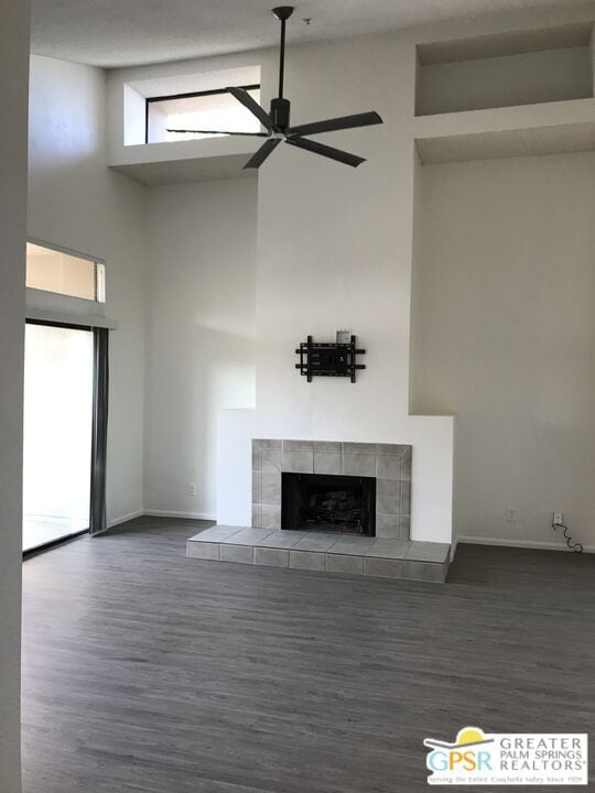 882 Village Square N in Palm Springs, CA - Building Photo - Building Photo