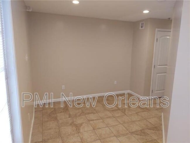 3100 17th St in Metairie, LA - Building Photo - Building Photo