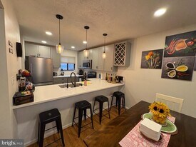 46 Fishhook Ln in Hedgesville, WV - Building Photo