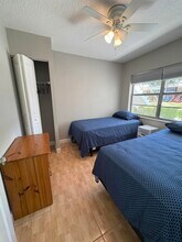 102 Stratford H in West Palm Beach, FL - Building Photo - Building Photo