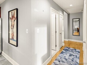 610 Main St in Buffalo, NY - Building Photo - Building Photo