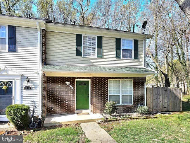 property at 4415 Aspen Dr