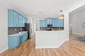 4224 Las Brisas Dr in Irving, TX - Building Photo - Building Photo