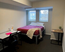 202 E Chalmers in Champaign, IL - Building Photo - Floor Plan