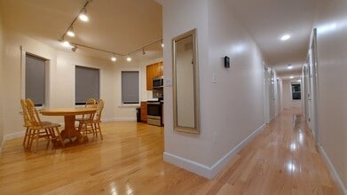 367 Harvard St in Cambridge, MA - Building Photo - Building Photo