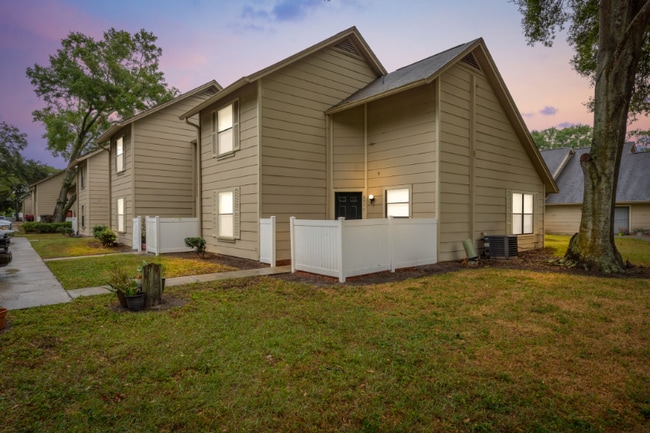 property at 2550 W Bird St