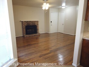 2608 Pecan Ridge Dr in Bryan, TX - Foto de edificio - Building Photo