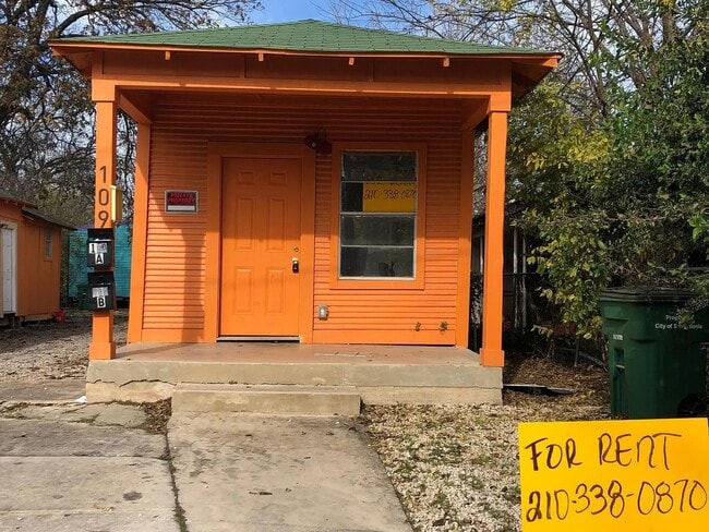 109 Nancy Pl. in San Antonio, TX - Building Photo - Building Photo