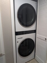 2505 San Gabriel Way in Corona, CA - Building Photo - Building Photo