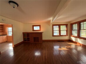 549 Lisbon Ave in Buffalo, NY - Building Photo - Building Photo
