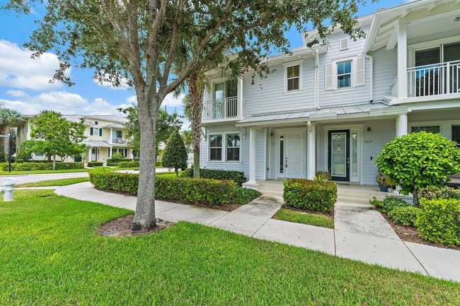 property at 3253 E Mallory Blvd