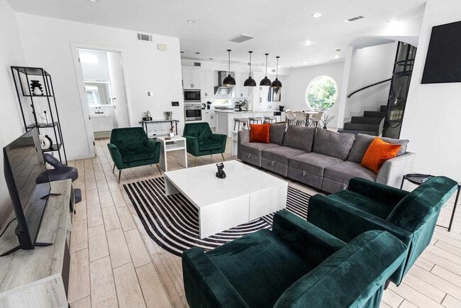 2025 Colquitt St in Houston, TX - Building Photo - Building Photo