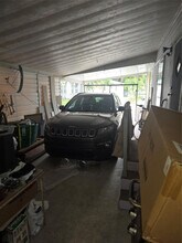 2321 SW 87th Terrace in Davie, FL - Building Photo - Building Photo