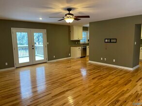 6612 Robinhood Ln NW in Huntsville, AL - Building Photo - Building Photo