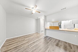 205 Marquette Ave in Niceville, FL - Building Photo - Building Photo