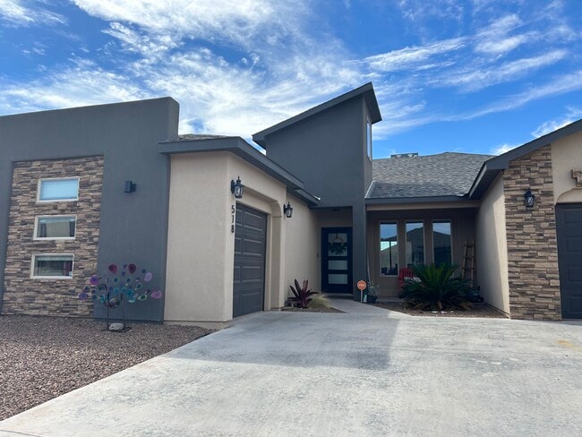 518 San Simon Dr in Alamogordo, NM - Building Photo - Building Photo