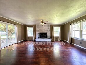 604 Berkley Pl in Virginia Beach, VA - Building Photo - Building Photo
