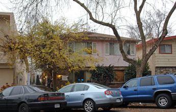 1712 O St in Sacramento, CA - Building Photo - Building Photo