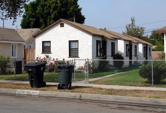 14419 Burin Ave in Hawthorne, CA - Foto de edificio - Building Photo