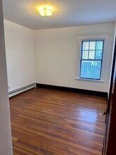289 Highland Ave, Unit 1L in Quincy, MA - Foto de edificio - Building Photo