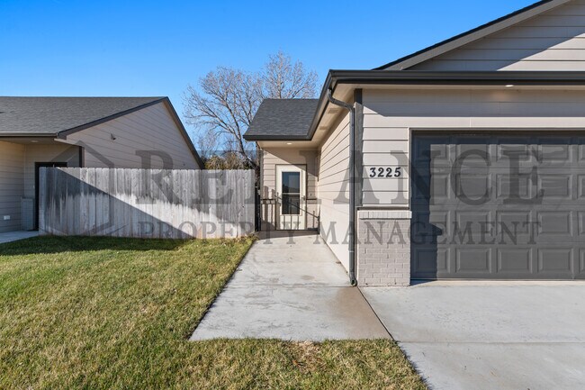 property at 3225 N Cedar Downs Ln