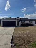 572 Adriel Ave in Winter Haven, FL - Building Photo