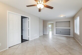 9561 N 85th Dr in Peoria, AZ - Building Photo - Building Photo