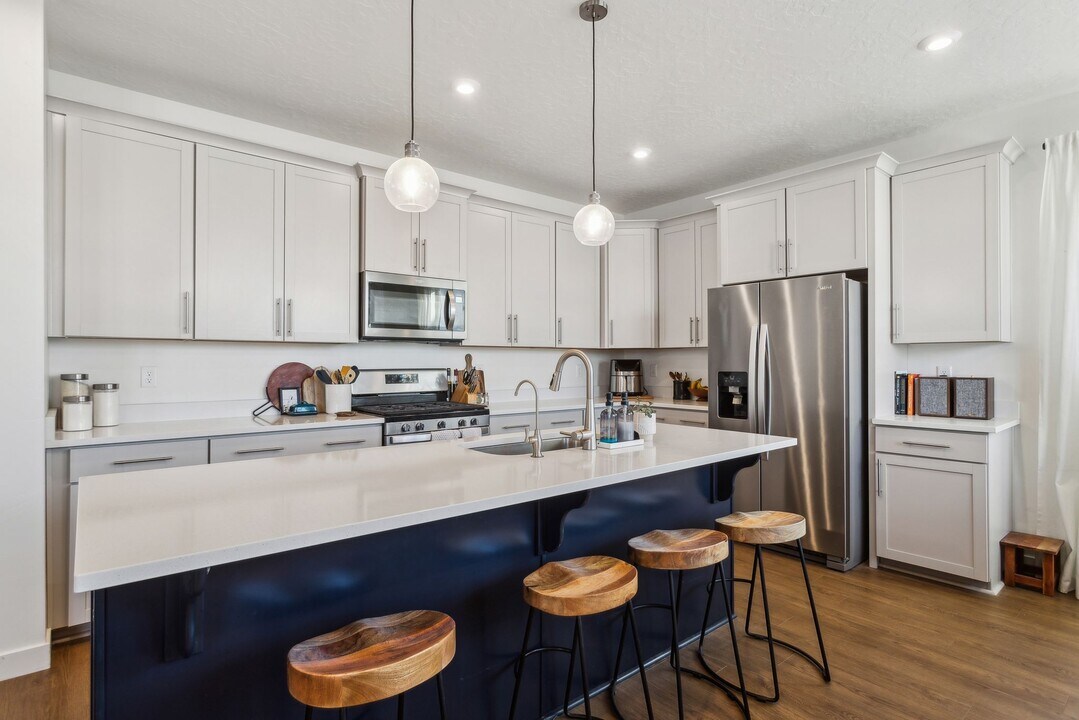 1722 N 1230 E in Payson, UT - Building Photo