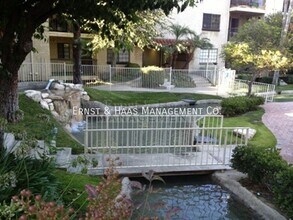 5479 E Centralia St in Long Beach, CA - Building Photo - Building Photo