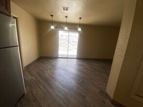 1722 Mcrae Ave in Las Cruces, NM - Foto de edificio - Building Photo