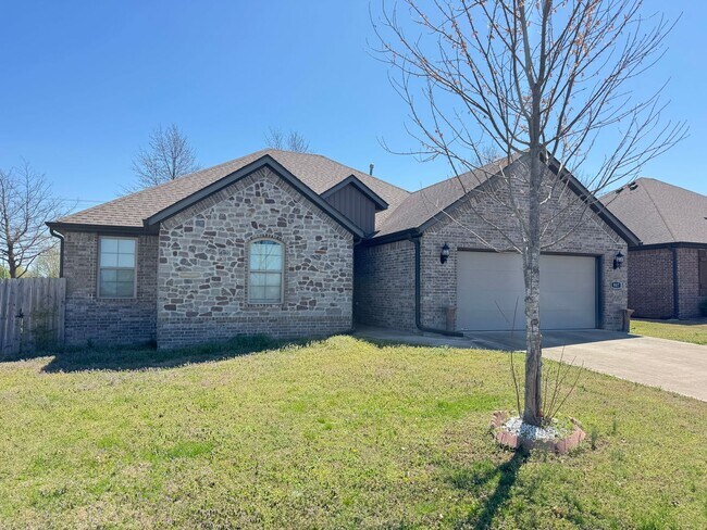 property at 807 SW Vangough Rd