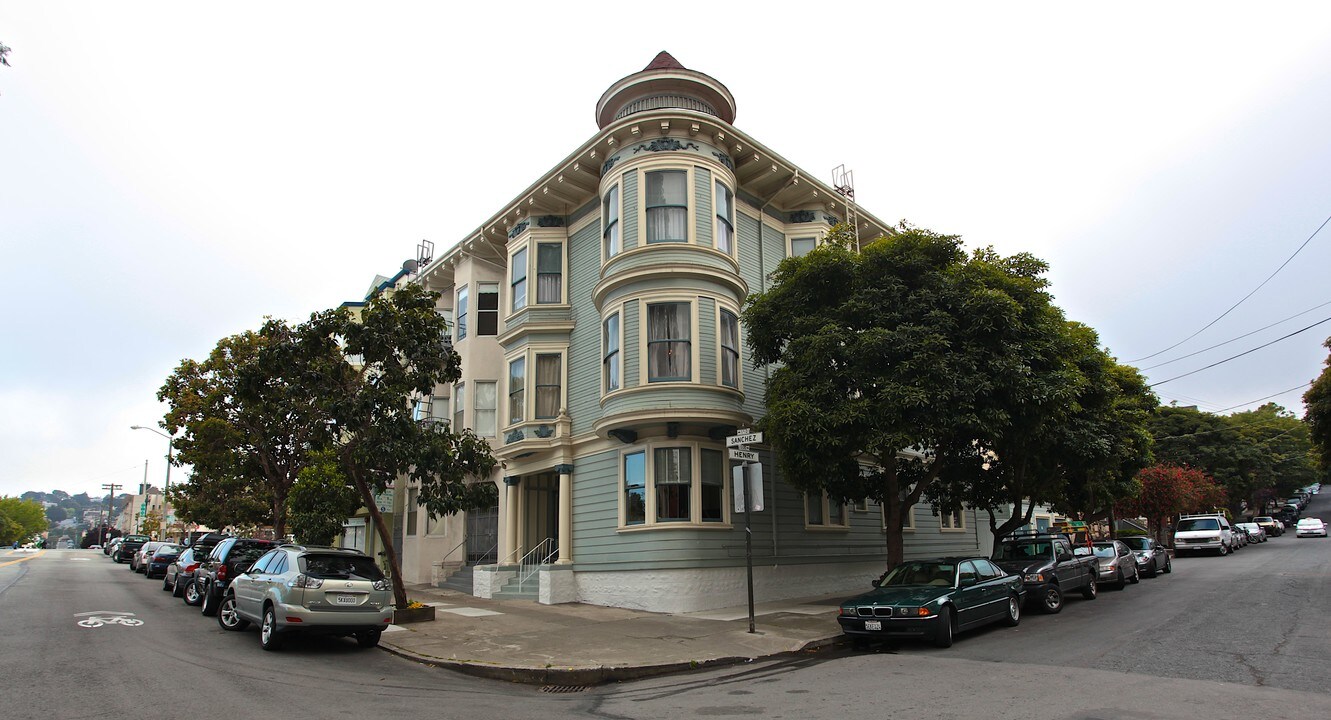 150-154 Sanchez St in San Francisco, CA - Foto de edificio