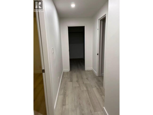 property at 610 Kensington Ave