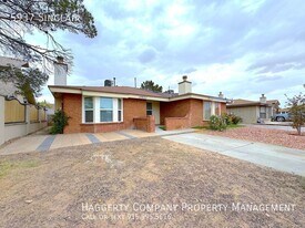 5937 Sinclair St in El Paso, TX - Building Photo