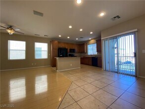 10557 Longoria Garden St in Las Vegas, NV - Building Photo - Building Photo
