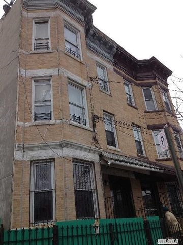 86-50 125th St in Jamaica, NY - Building Photo