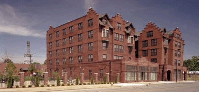 Holland Apartments in Danville, IL - Foto de edificio