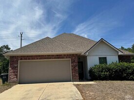 5723 Maggie Rose Cir in Milton, FL - Building Photo