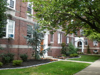 Haddonfield Manor Apartments in Haddonfield, NJ - Foto de edificio - Building Photo