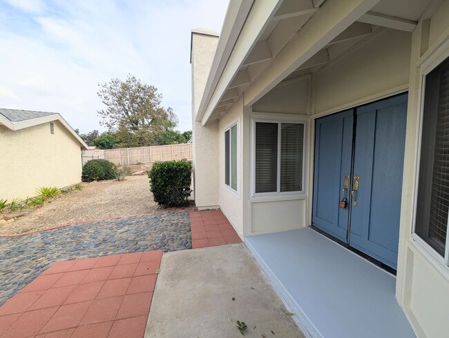 property at 7563 Agua Dulce Ct